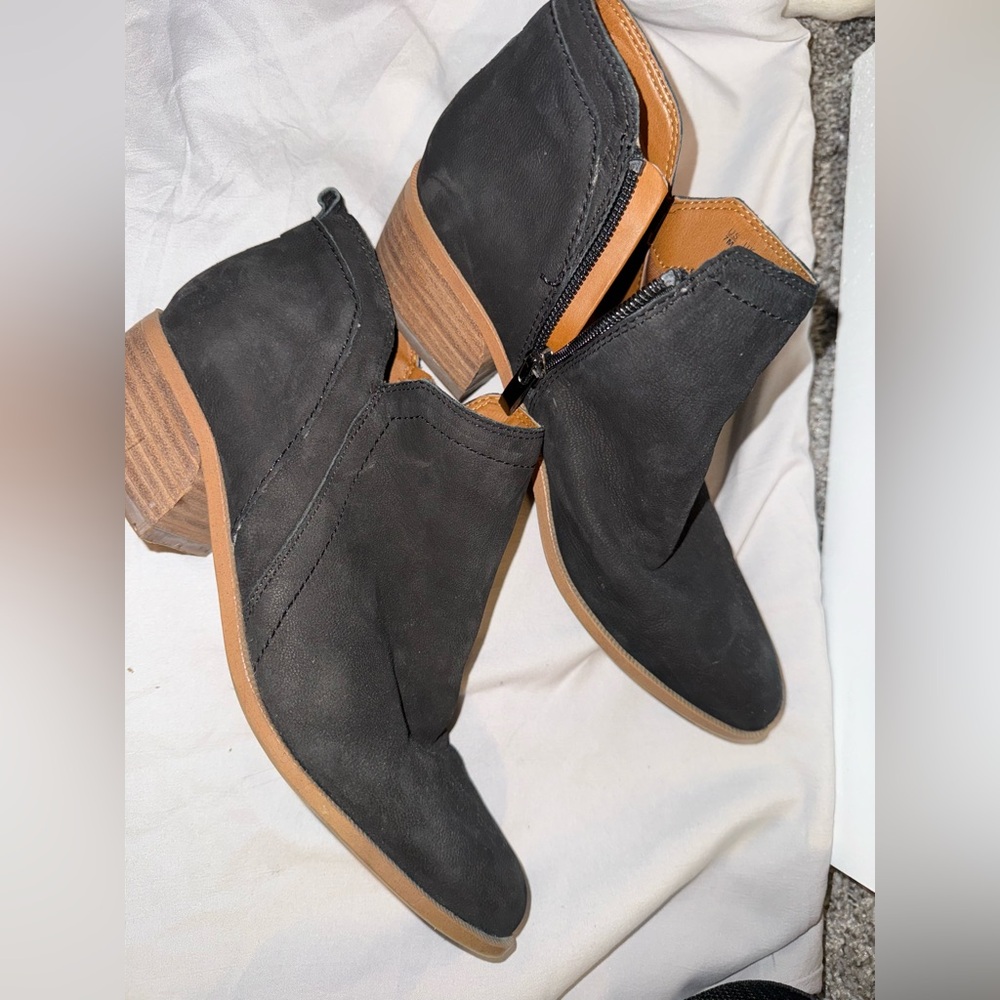 Franco Sarto Black and Tan Ankle Booties